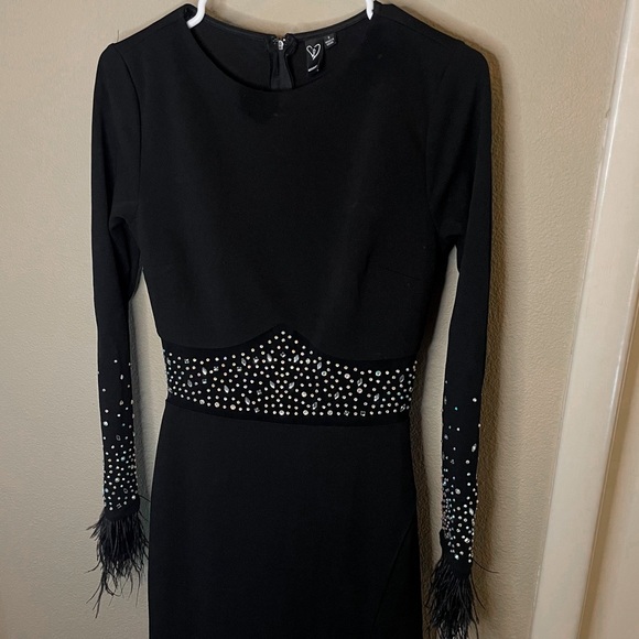 Windsor gown rhinestone feathers - Picture 3 of 8